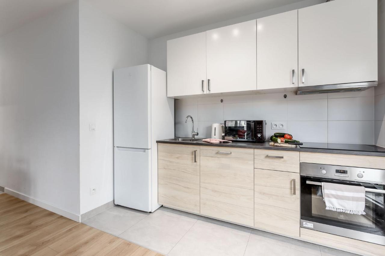 Chill Apartments Marywilska Warsaw Exterior photo