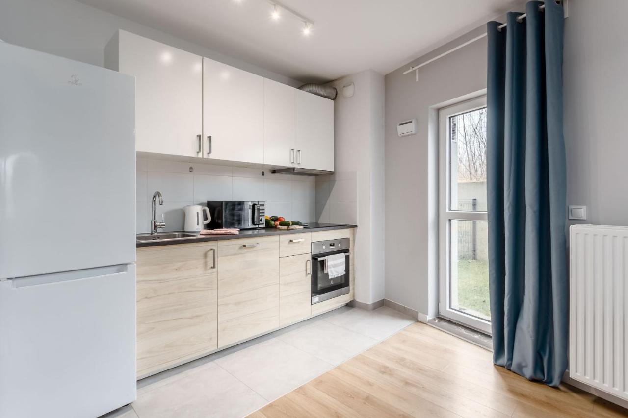 Chill Apartments Marywilska Warsaw Exterior photo