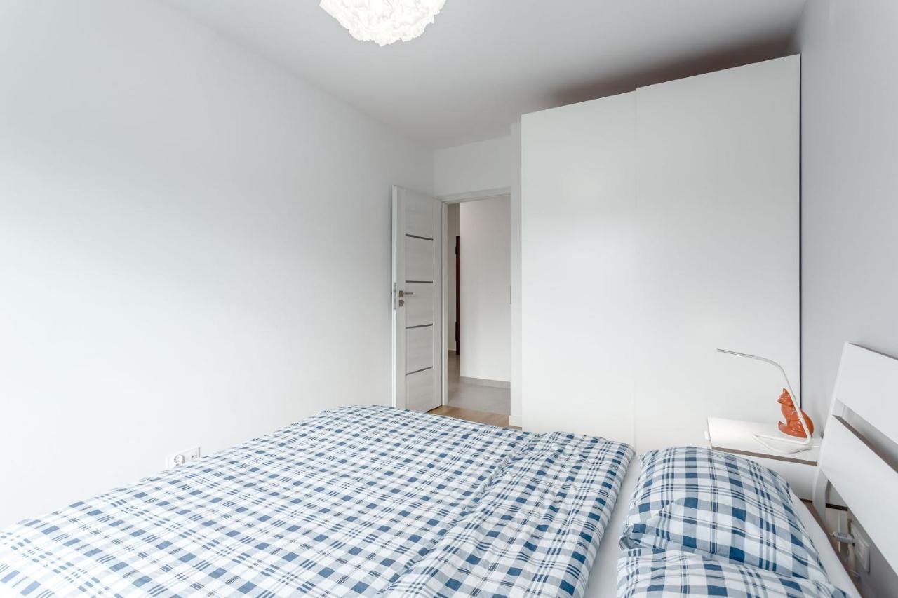 Chill Apartments Marywilska Warsaw Exterior photo