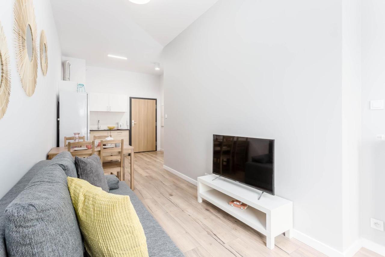 Chill Apartments Marywilska Warsaw Exterior photo